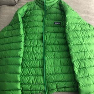 Patagonia Nano Puff Mens Coat, size medium